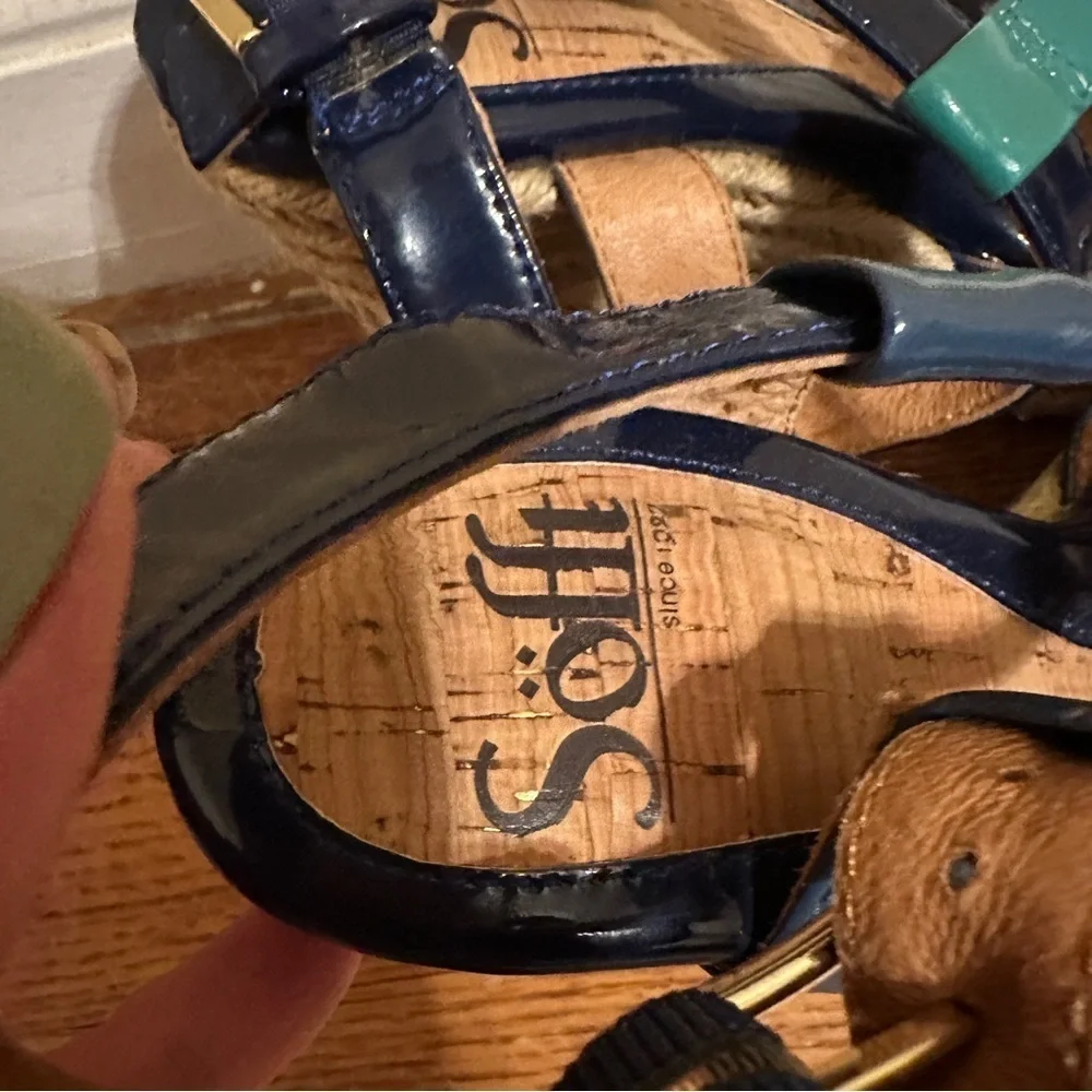 Sofft NWOT blue turquoise wedge sandals a T Strap espadrilles Size 6 women